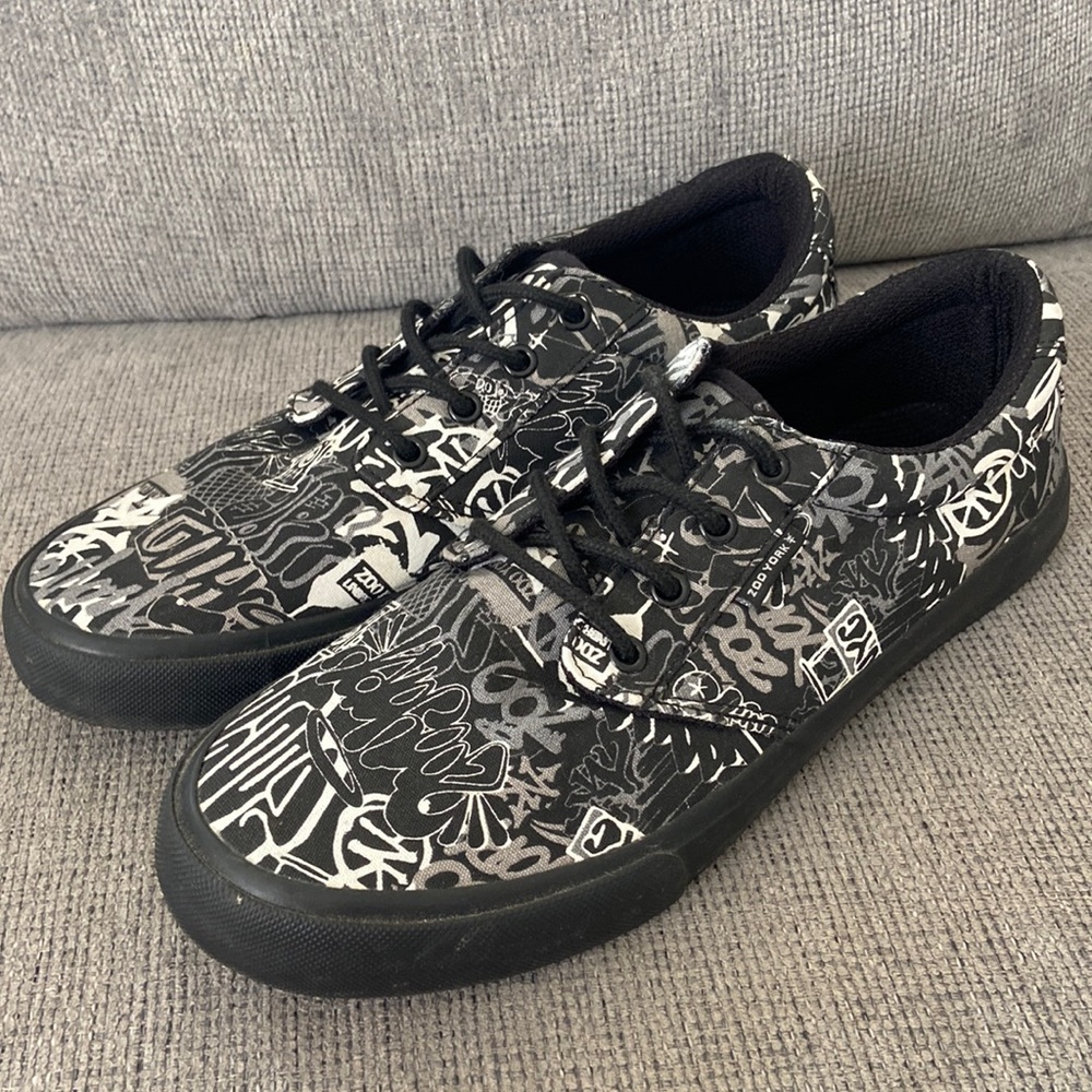 Zoo York mens Raymond skate shoe size 10